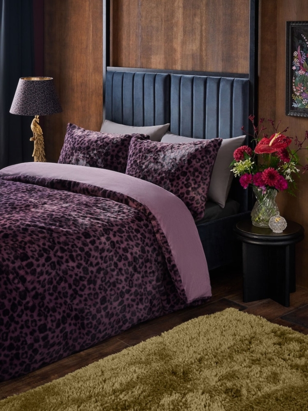 Moody Faux Fur Duvet Cover Set in Deep Purple Leopard Print