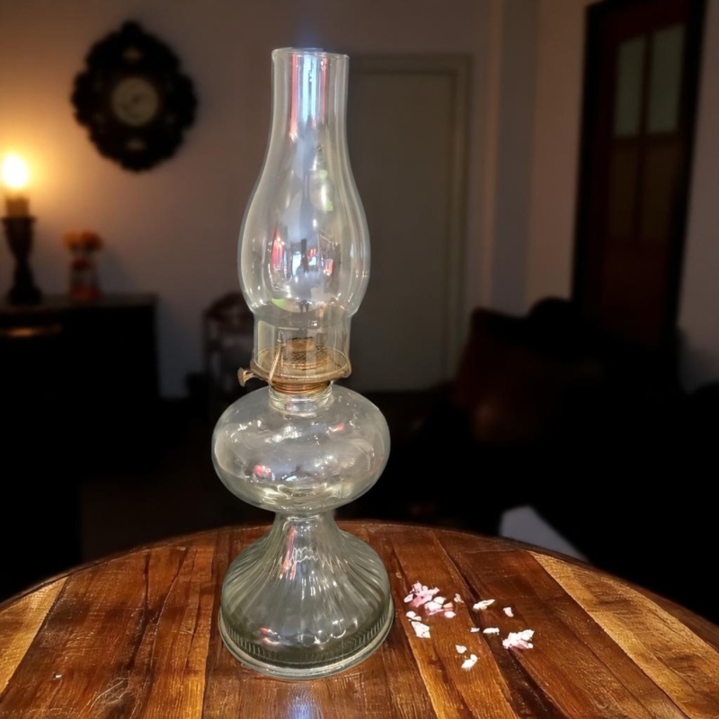 Oil Lamp Fluted Base Brass Accents Clear Glass Fount Hurricane Chimney