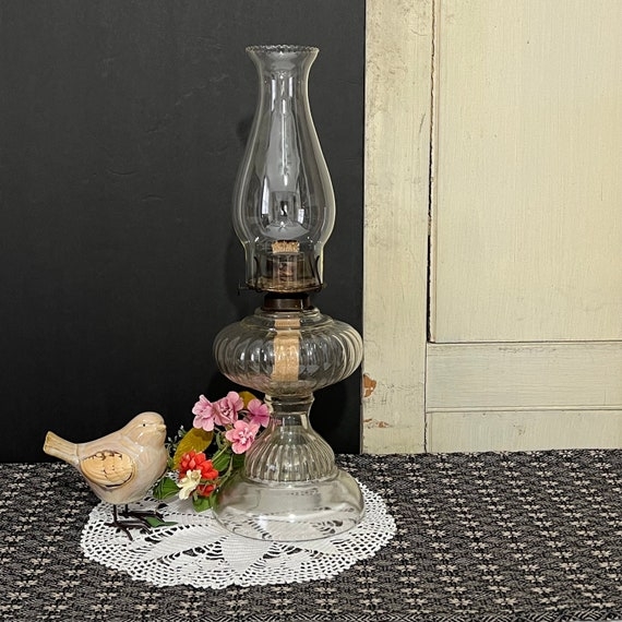 Oil Lamp Vintage Beaded Texture Tall Chimney Ribbed Pedestal Base Rustic