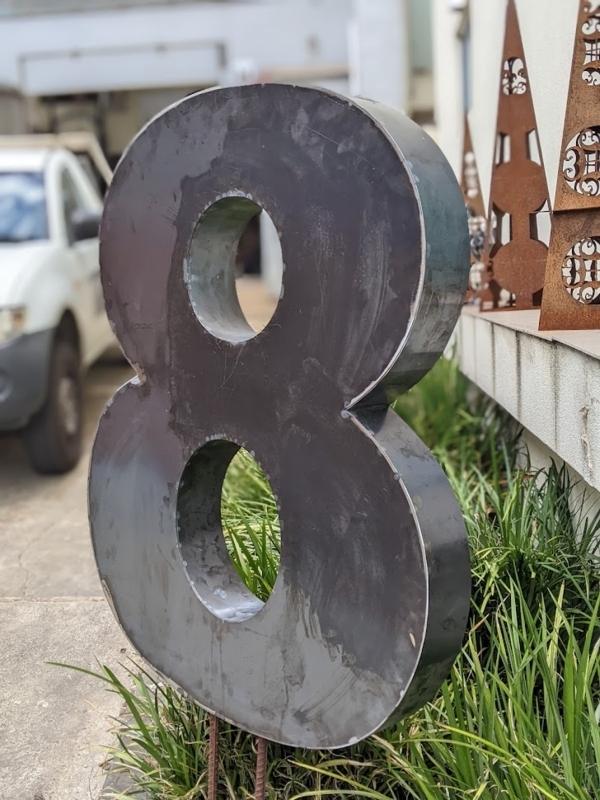 Oversized Steel Number 8 Raw Industrial Welded Seams Garden