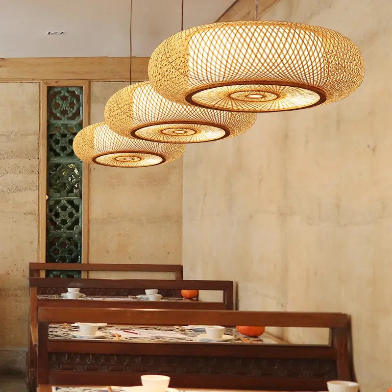 Pendant Light Rattan Saucer Shape Woven Lattice Diffused Glow