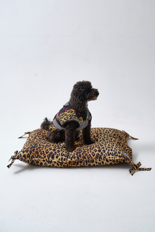 Pet Bed Floor Cushion Corner Bows Overstuffed Rectangular Leopard Print