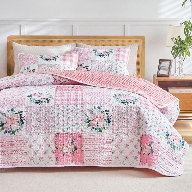 Floral Patchwork Quilts