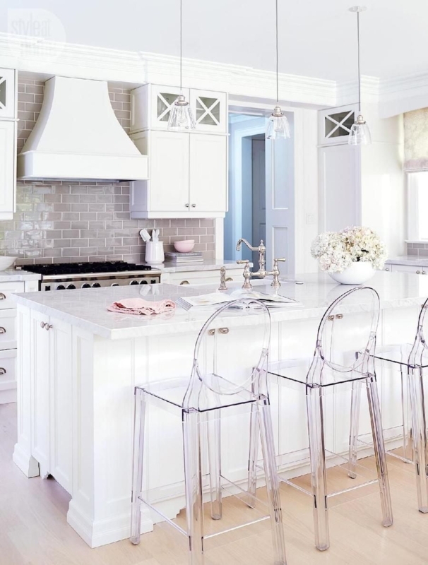 Polished Acrylic Bar Stool featuring Curved Medallion Backrest