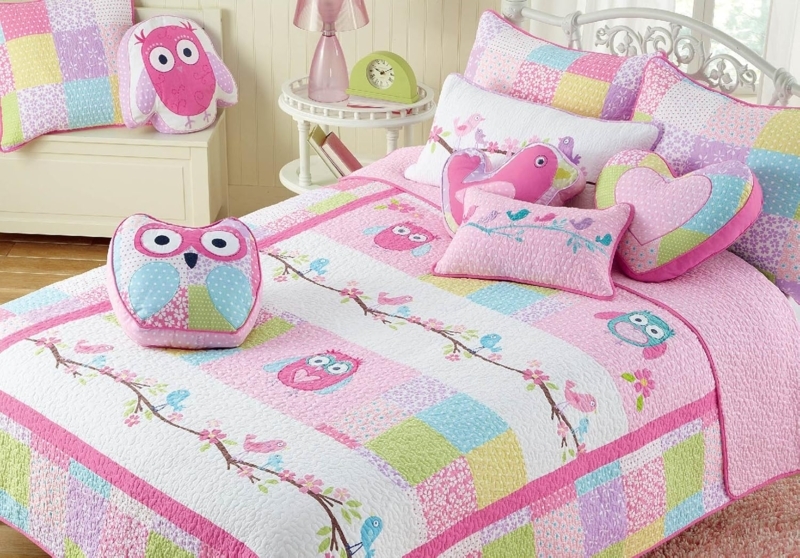 Quilt Set Pastel Patchwork Owl Motifs Bird Embroidery Whimsical