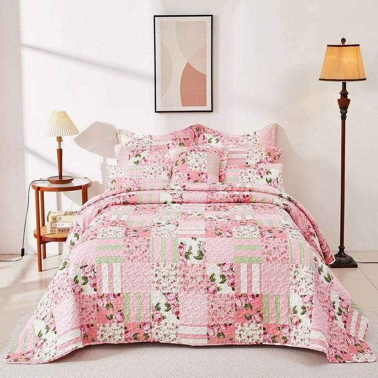 Quilt Set Pink Floral Patchwork Striped Panels Scalloped Shams
