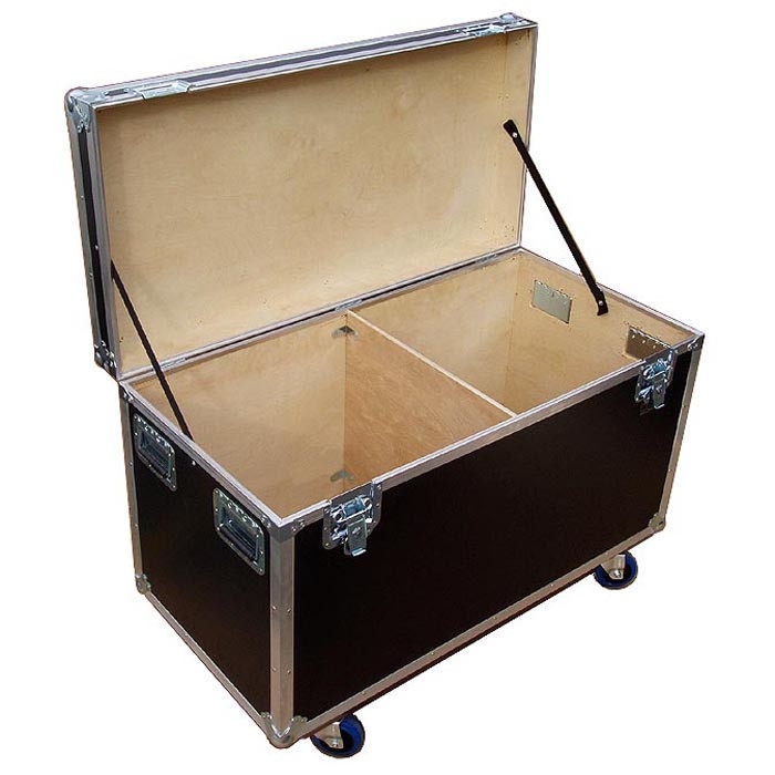 Road Case: Industrial ATA Style with Internal Divider & Blue Casters