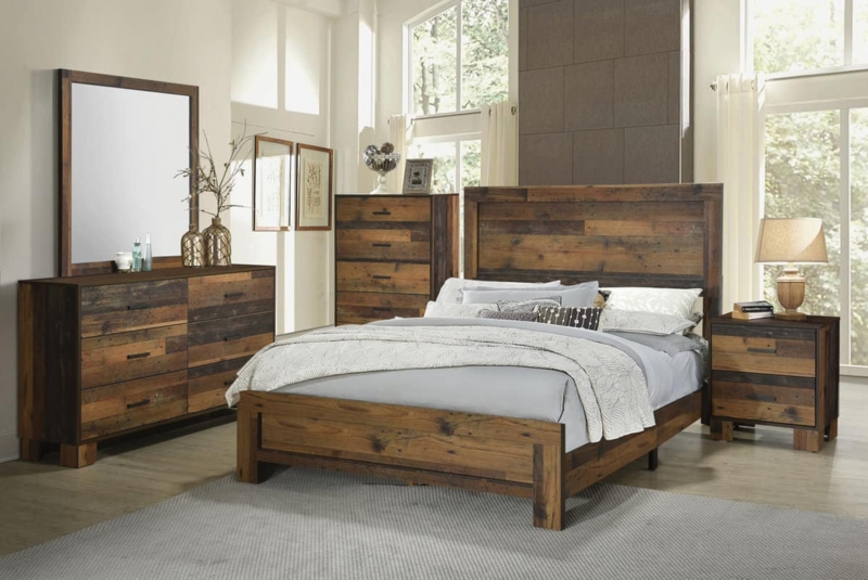 Rustic Pine Bedroom Set: Distressed Finish with High Panel Headboard