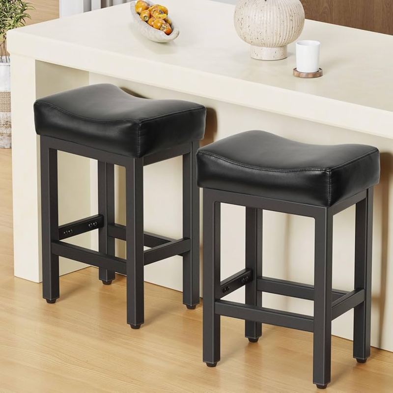 Saddle Seat Bar Stool, Backless Design & Matte Black Frame.