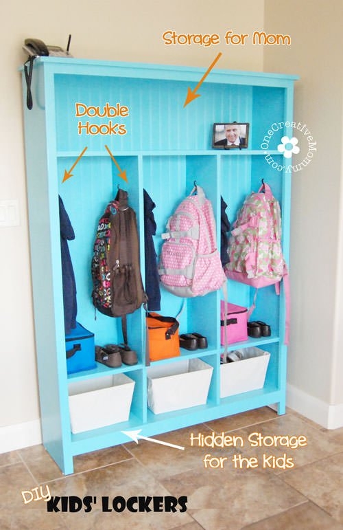Storage Locker Unit with Triple Compartments and Beadboard