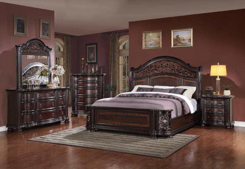 Traditional Bedroom Set Dark Cherry Finish Scrollwork Bun Feet