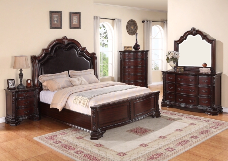 Vintage Style Queen Bed Set: Espresso Finish with Arched Headboard