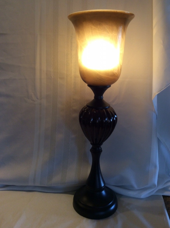 Vintage Style Uplight Table Lamp with Swirled Amber Glass and Ribbed Stem