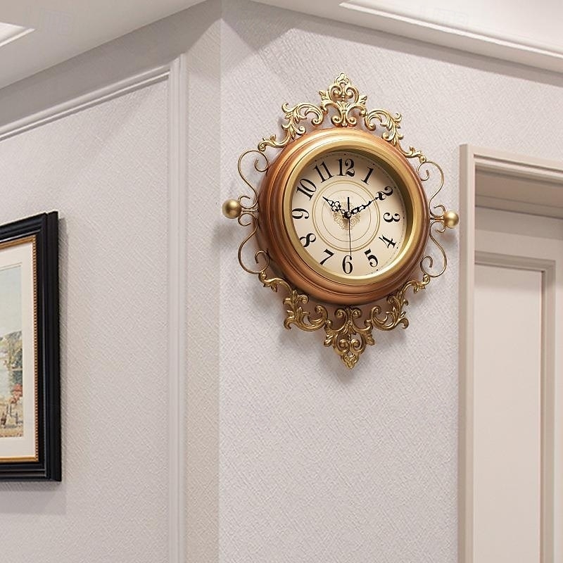 Wall Clock Ornate Gold Court Style, Filigree Scrollwork, Spade Hands