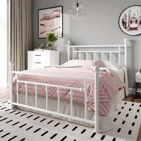 White Victorian Bed Frame Spindle Design Ball Finials Cottage Style