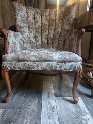 Accent Chair: Victorian Style Channel Tufted Shell Back, Floral Fabric