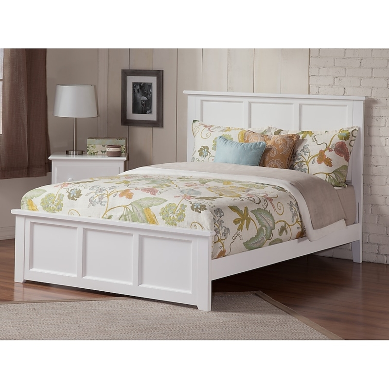 AFI Furnishings Madison White Queen Wood Bed Frame AR8646032 at