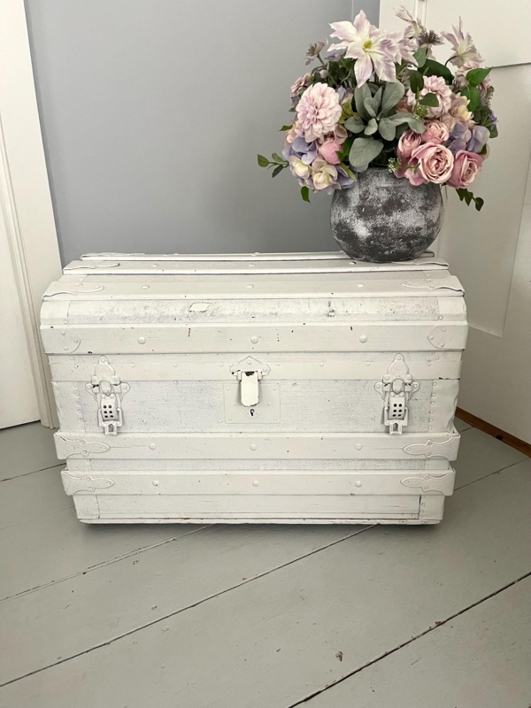 Antique Steamer Trunk: Dome Top Silhouette with Distressed Chippy Paint