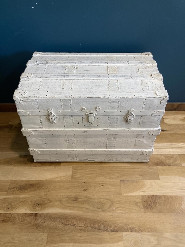 Antique White Steamer Trunk: Distressed Wood & Riveted Metal Strapping