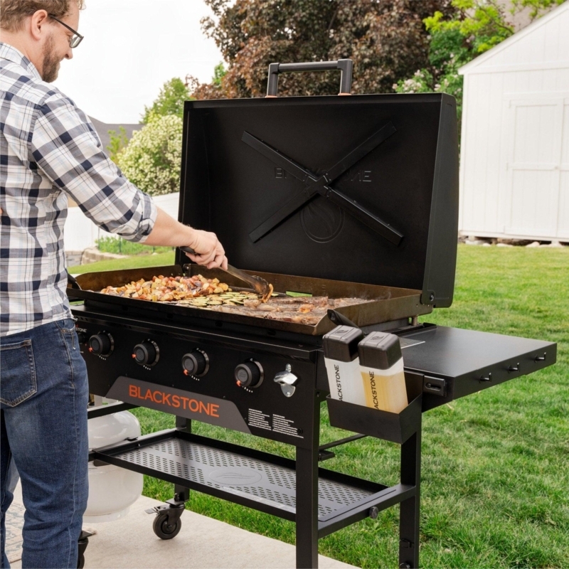 Backyard Cooking Station Outdoor Griddle Hinged Lid Side Accessory Caddy