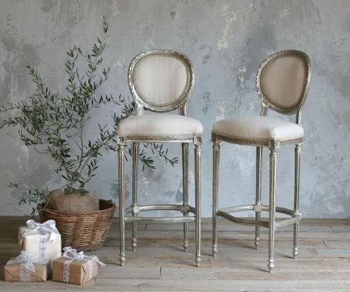 Bar Stool Medallion Back Distressed Antique Finish Fluted Legs