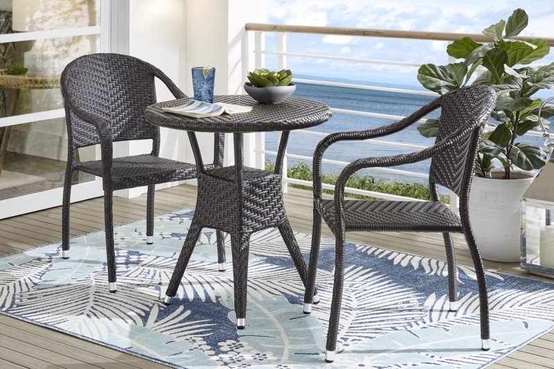Bay Terrace Brown Dark Wood Wicker Outdoor Arm Chair | Rooms to Go