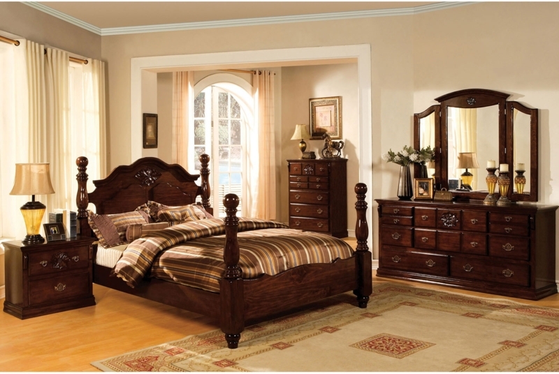 Bedroom Set Tri-Fold Mirror Four Poster Bed Carved Detailing Dark Walnut
