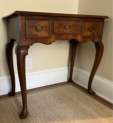 Burl Walnut Lowboy: Three Drawers, Scalloped Apron, Cabriole Legs