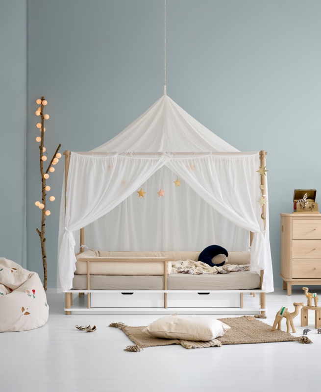 Canopy Daybed with Peaked Top and Underbed Storage in Light Oak