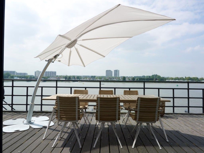 Cantilever Umbrella Petal Shaped Base Curved Mast Off White Modern