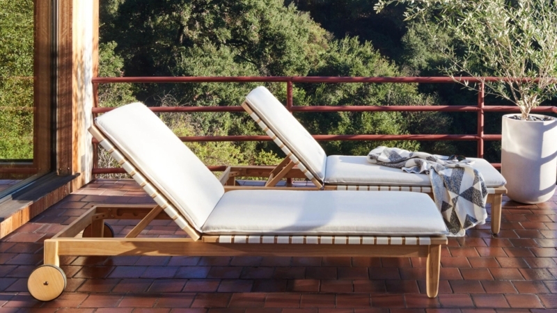 Chaise Longue Wood Toned Oversized Wheels Woven Straps Adjustable Back