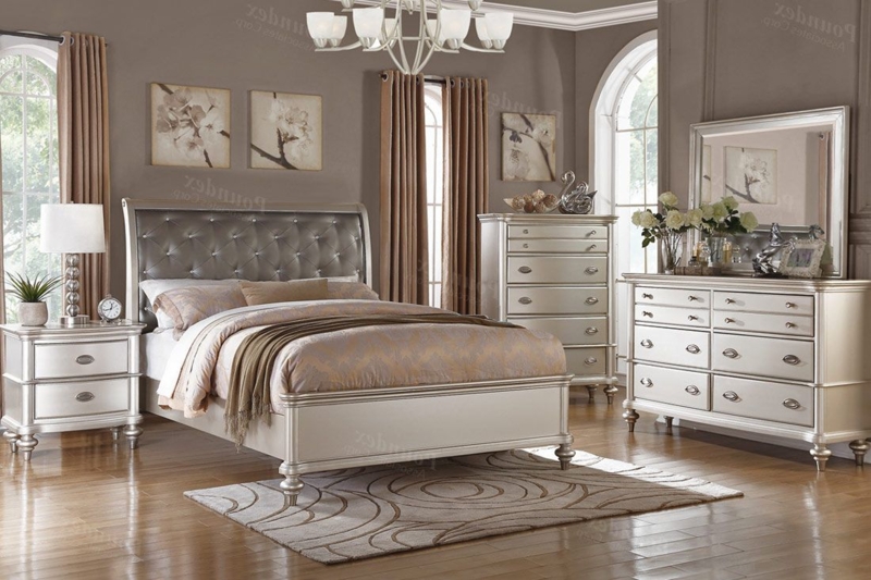 Champagne Silver Bedroom Set Tufted Sleigh Bed Frame