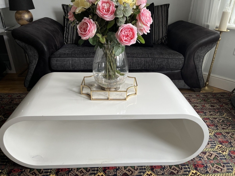 Coffee Table Gloss Capsule Design Oval Contemporary
