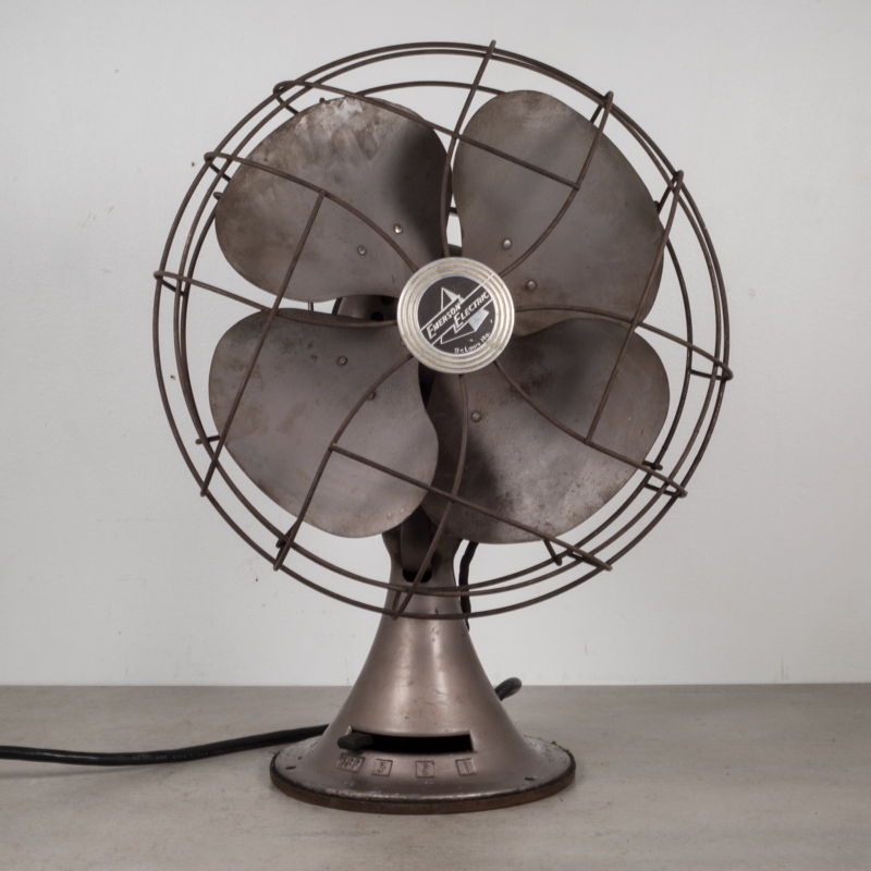 Electric Fan Vintage Emerson Oscillating Gunmetal Tapered Pedestal