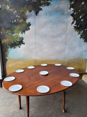 Farmhouse Oval Table in Warm Oak with Traditional Drop Leaf Tapered Legs