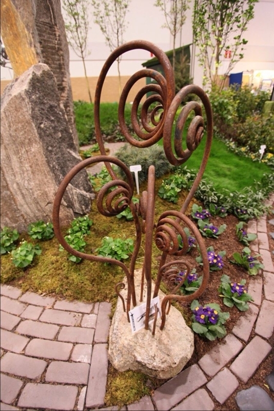 Garden Sculpture Fiddlehead Fern Rusted Metal Spiral Stone Anchor