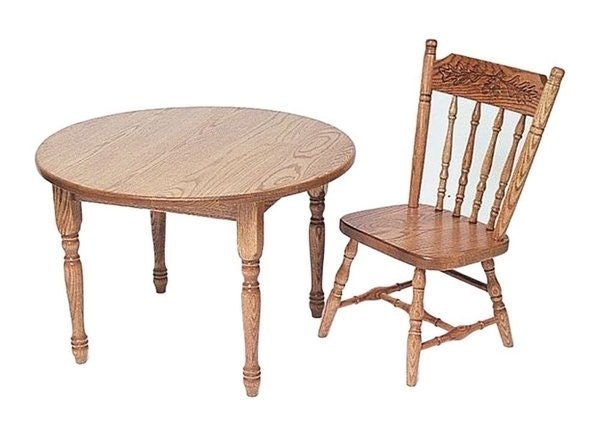 Kids Table Set Carved Backrest Turned Legs Traditional Kids Play Set