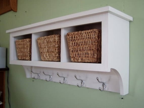 Modern Farmhouse Entryway Shelf with Curved Brackets and Woven Baskets
