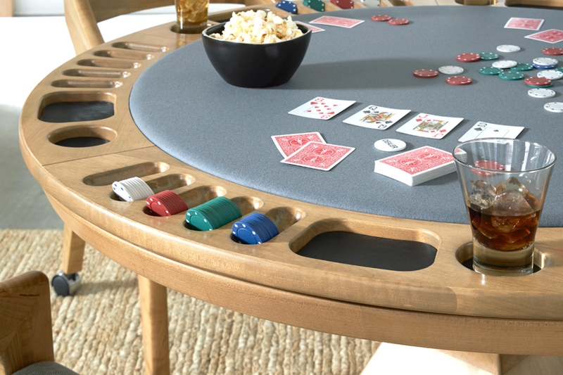Modern Light Wood Poker Table with Grey Felt Insert and Tapered Legs