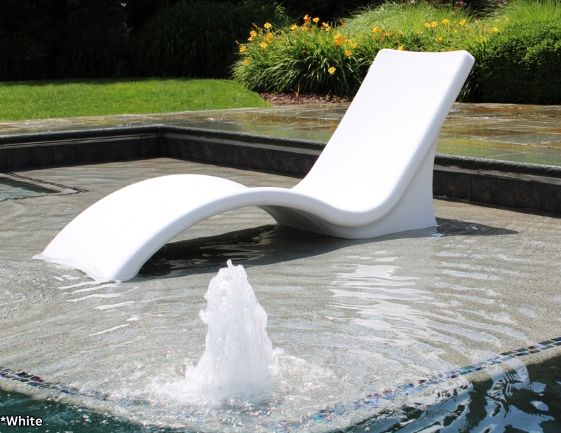 Modern Pool Lounger with Armless Silhouette and S-Curve Design