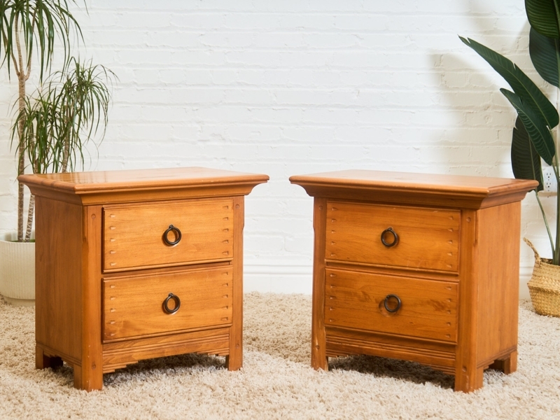 Nightstand Western Rustic Honey Oak Ring Pulls Notched Accents
