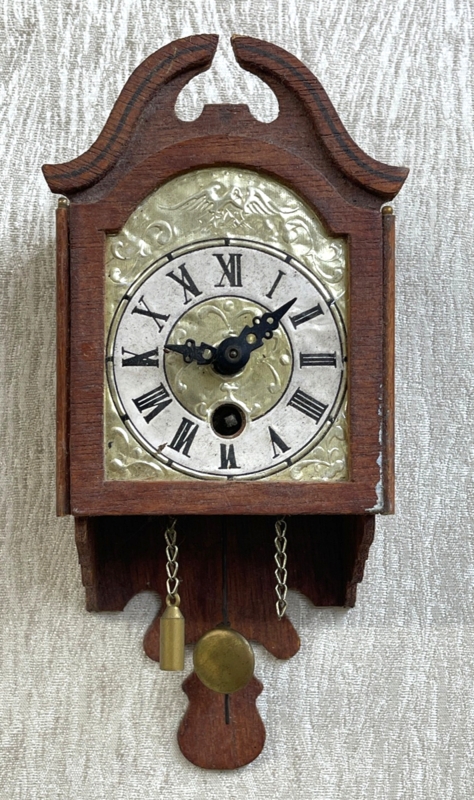 Novelty Wall Clock Broken Pediment Embossed Face Traditional