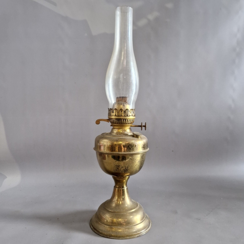 Oil Lamp Duplex Burner Brass Pedestal Base Victorian