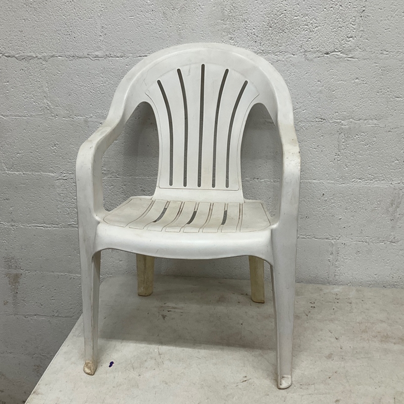 Outdoor Armchair Weathered White Matte Fan Back Monobloc Design Vintage