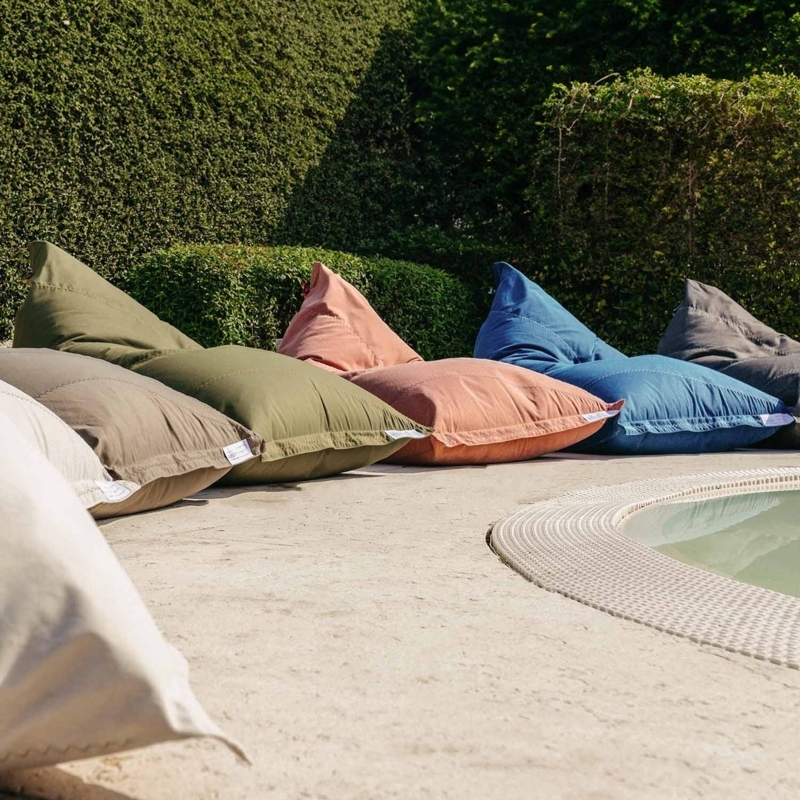 Outdoor Bean Bag Radial Backrest Triangular Design Modern Poolside