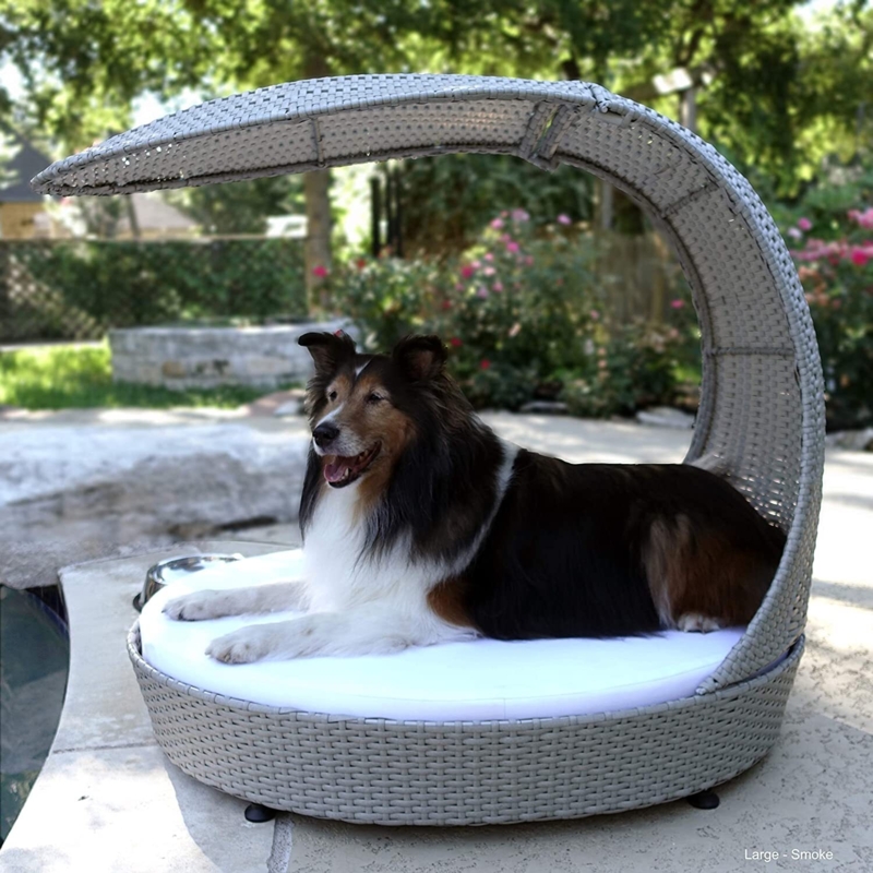 Outdoor Pet Bed Circular Silhouette, Smoke Grey Wicker Hooded Chair