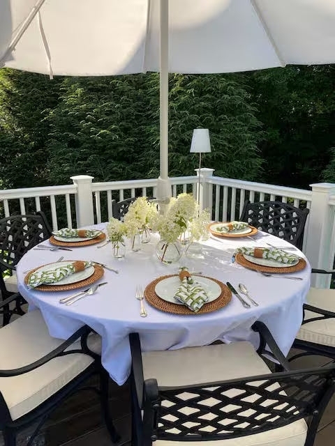 Outdoor Tablecloth With Umbrella Hole Crisp White Round Classic Garden