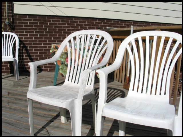 Patio Chair Weathered White Resin Matte Slatted Back Flared Legs Casual