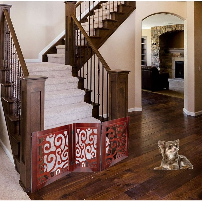 Pet Gate, Traditional Cherry Brown with Ornate Scrollwork Cutouts