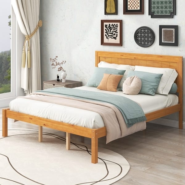 Platform Bed with Horizontally Paneled Headboard in Honey Oak